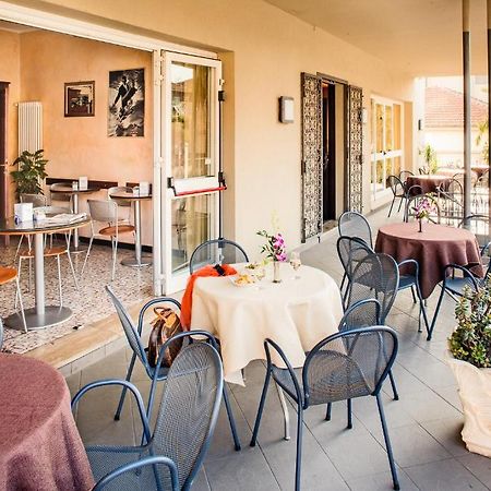 Hotel Candido Diano Marina Zewnętrze zdjęcie