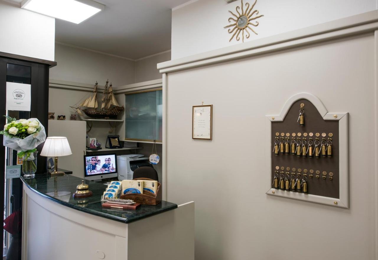 Hotel Candido Diano Marina Zewnętrze zdjęcie