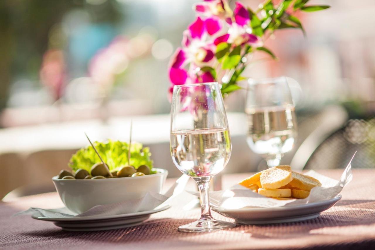 Hotel Candido Diano Marina Zewnętrze zdjęcie